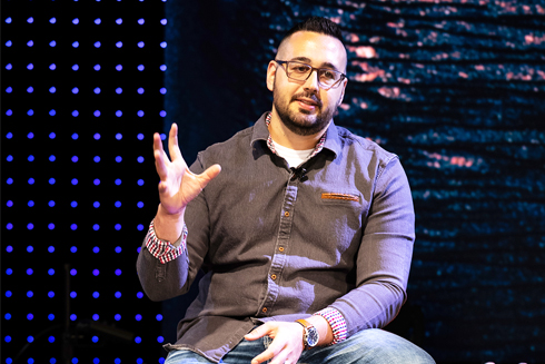 Remarkable Speakers Bureau Dustin Dale Find Your Why