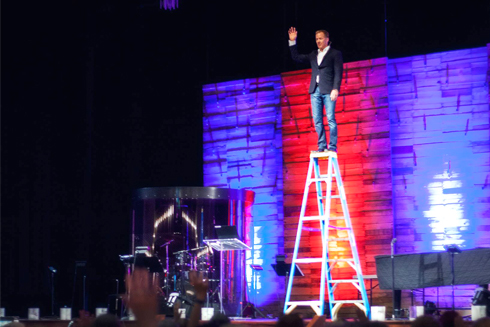 Kenyon Salo onstage with ladder