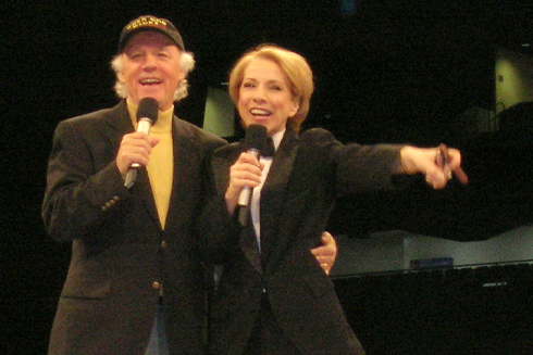 Remarkable! A Speakers Bureau SQuie Rushnell Louise DuArt onstage 1