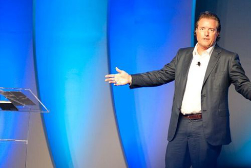 Remarkable Speakers Bureau Daren Martin headshot on stage