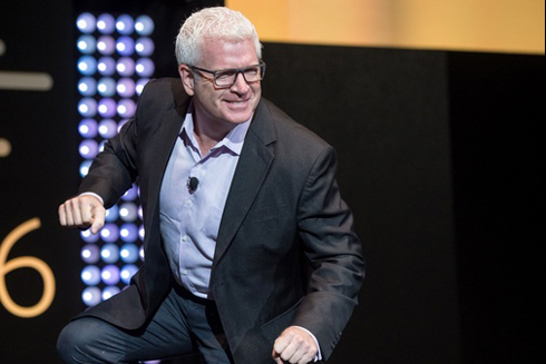 Remarkable! A Speakers Bureau Vince Poscente onstage